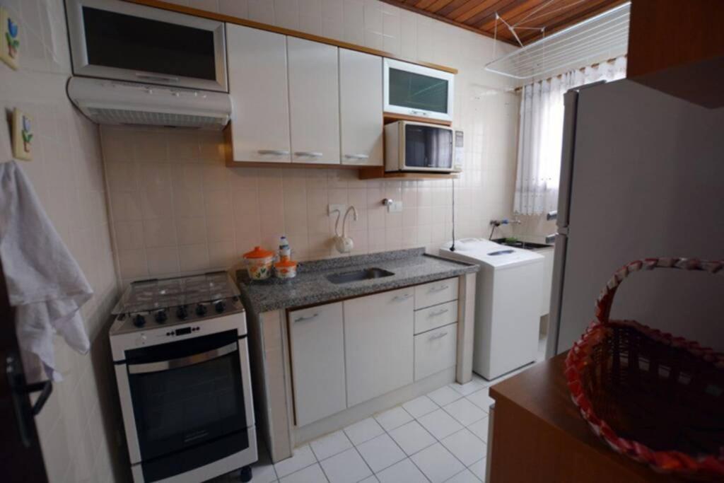 Ambiente Recheado De Conforto, Comodidade E Seguranca. Apartment Campos do Jordao Bagian luar foto